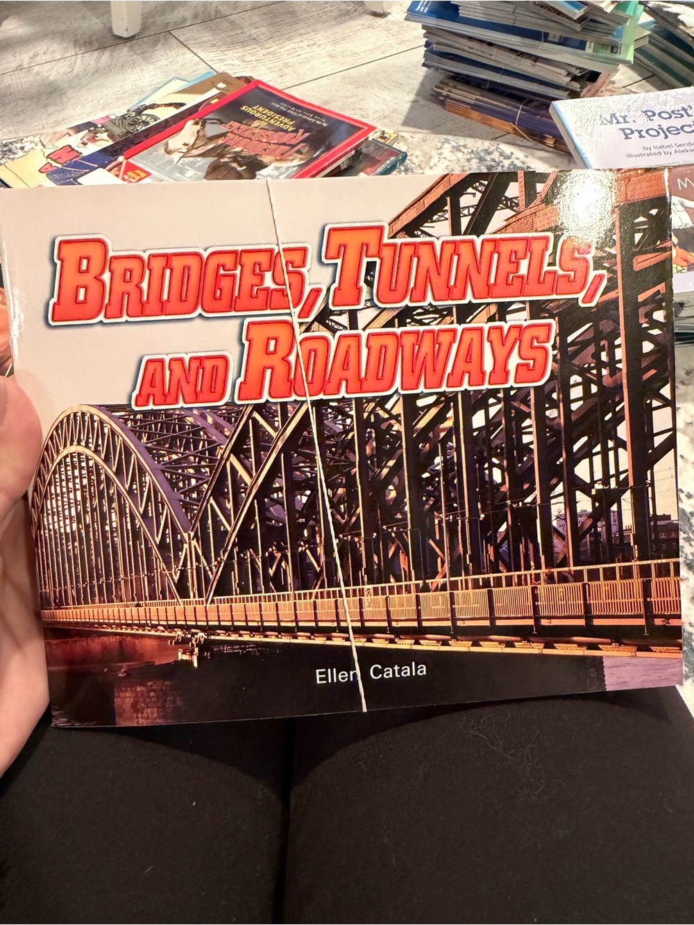 STEM & Science Explorers Guided Reading Book Set - Picture 10 of 15